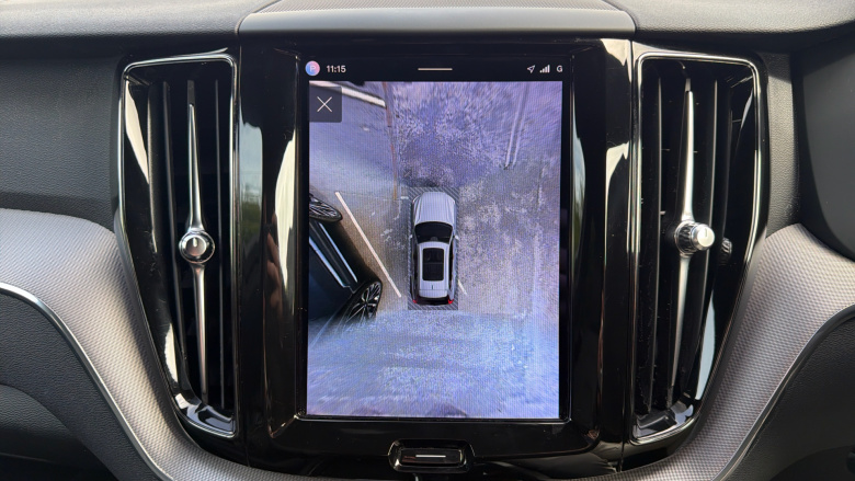 Volvo Xc60 2.0 B4D R DESIGN 5dr AWD Geartronic Diesel Estate